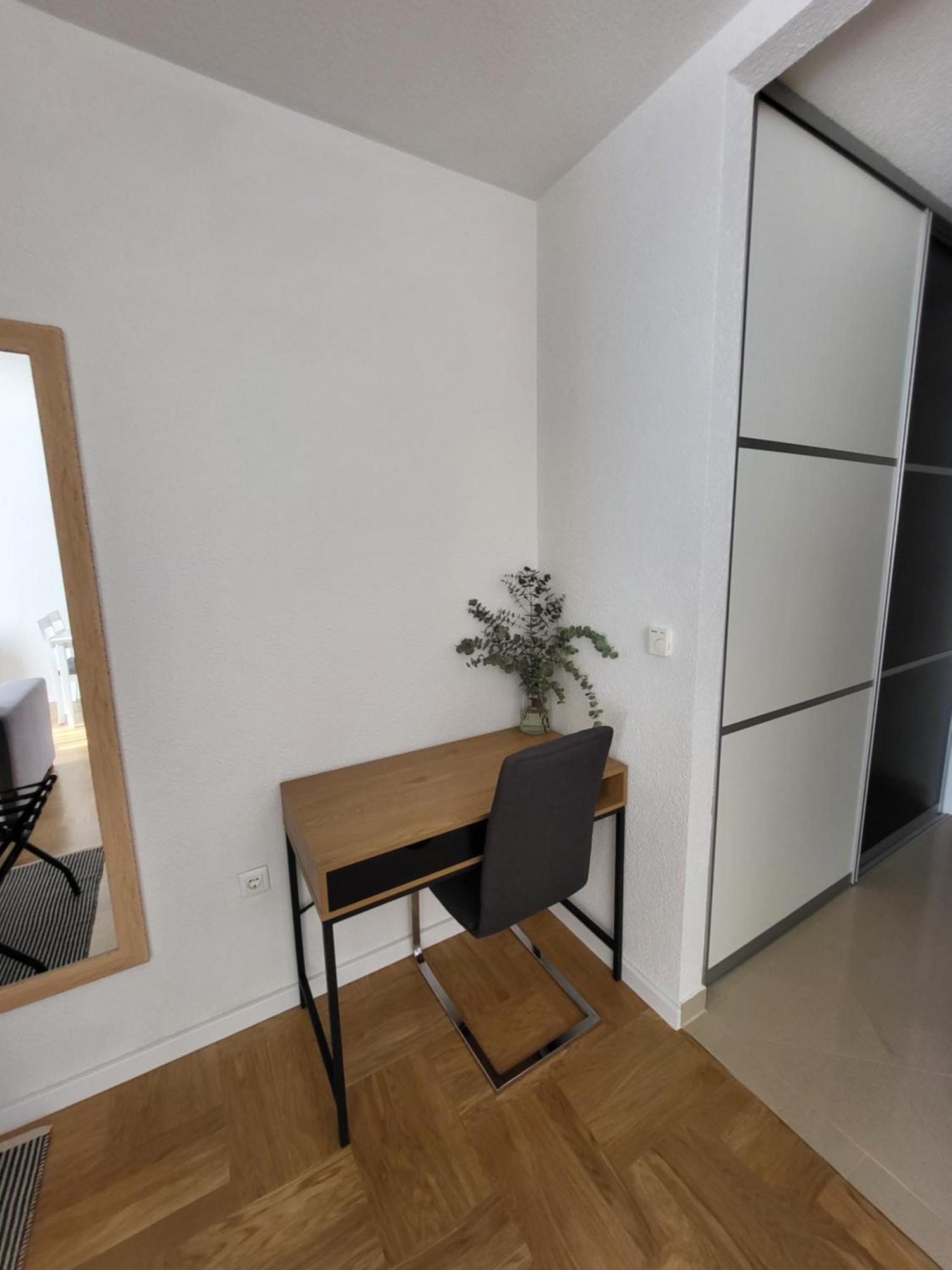 Studio Apartman Ana Загреб Экстерьер фото