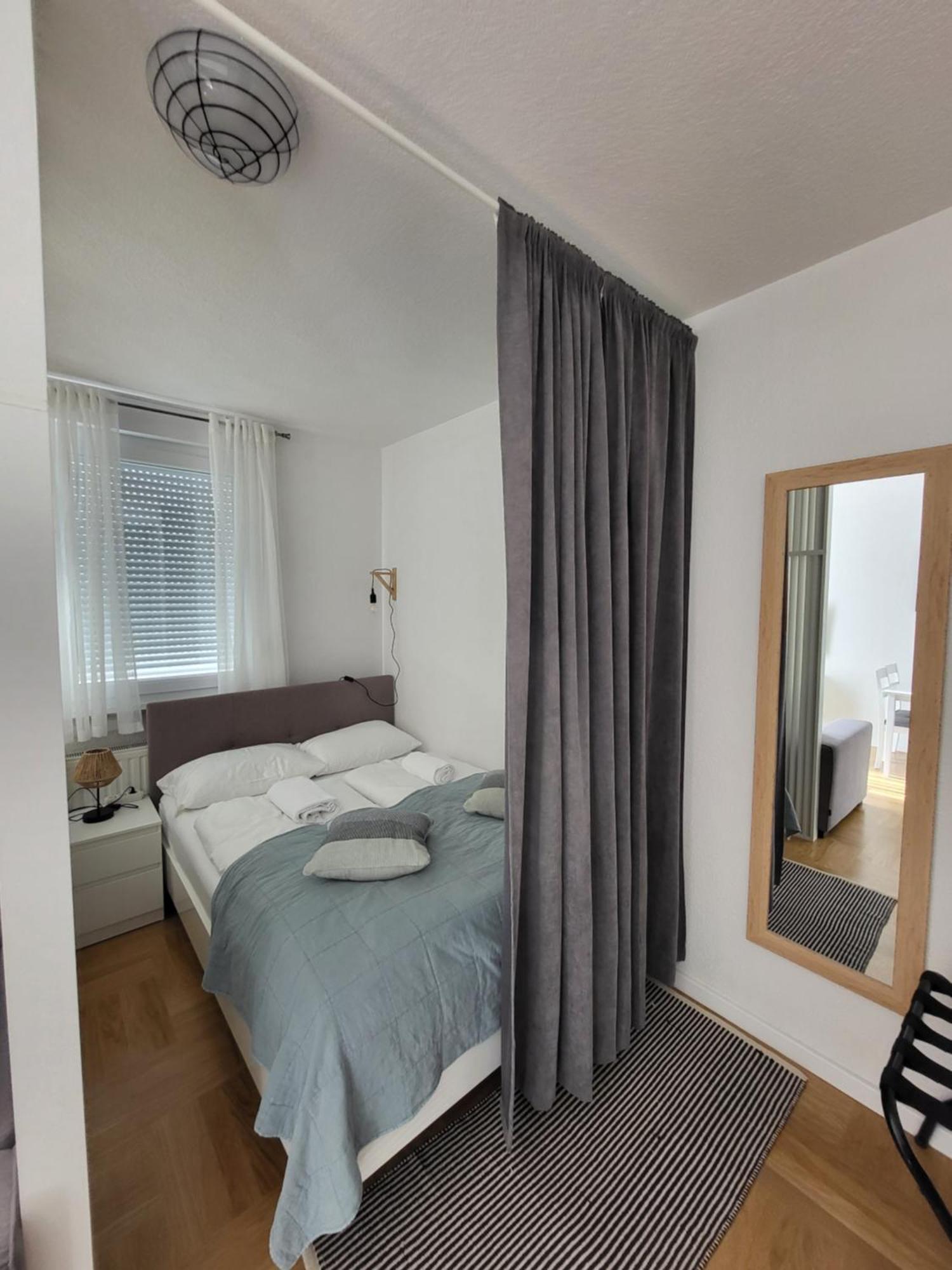 Studio Apartman Ana Загреб Экстерьер фото